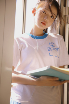 山河月明