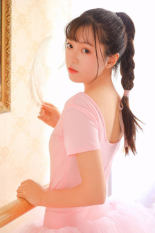 丰满性熟妇ⅩXXOOOZZ图片